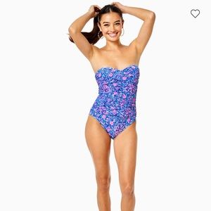 BRAND NEW Lilly Pulitzer Flamenco One Piece Swimsuit with tags & liner